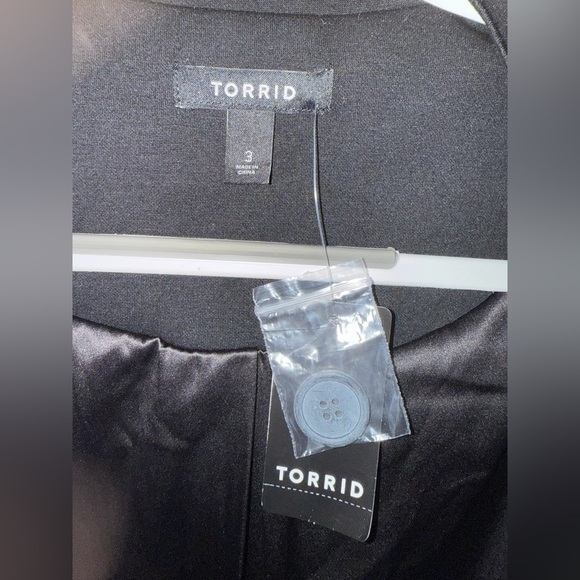 Torrid Jacket Black Blazer soft ruched 3/4 sleeve Womens Size 3 - Picture 7 of 9